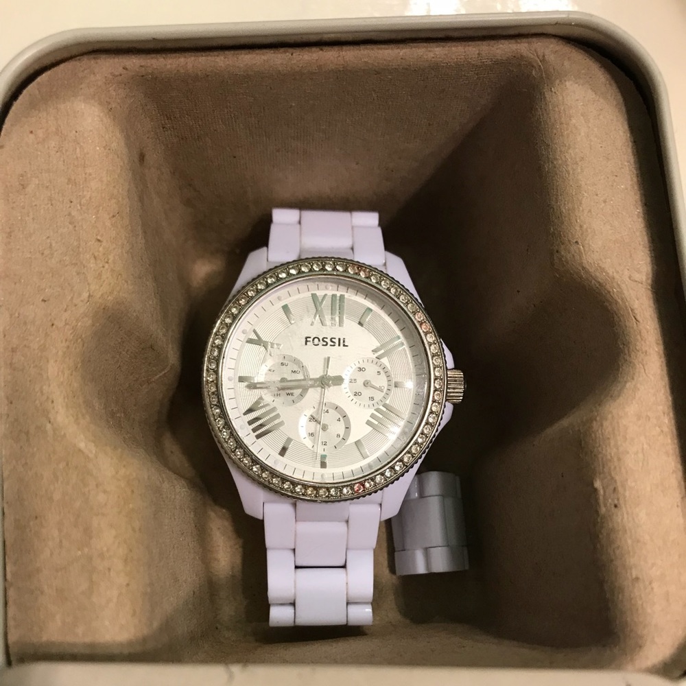 Cecile Ceramic White Fossil Watch